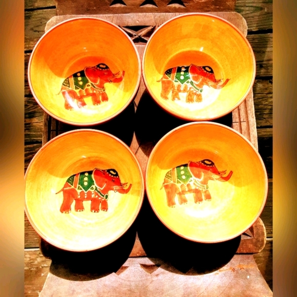 Pier 1 Other - Pier 1 Elephant Bowls